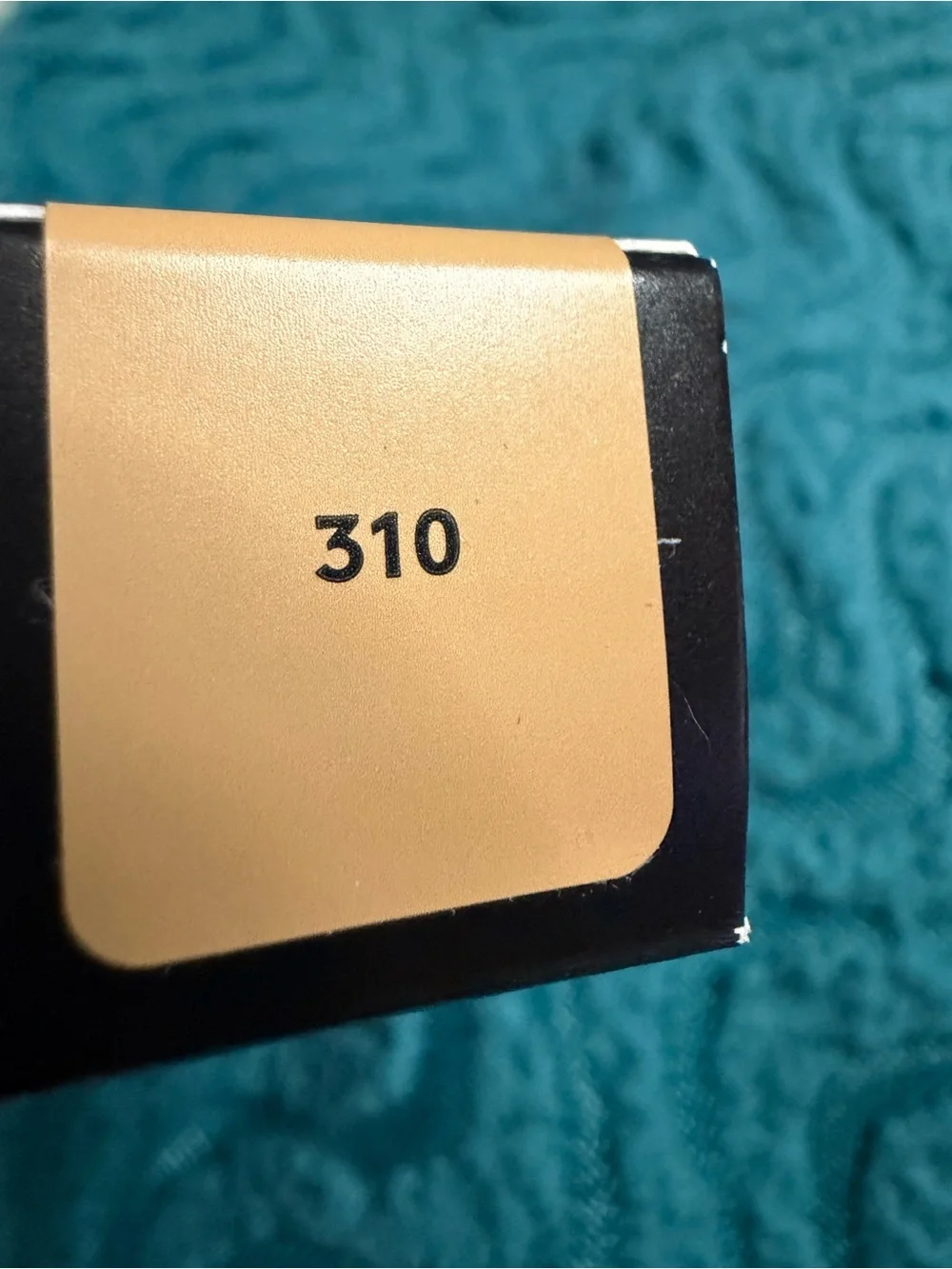 Fenty Beauty Pro Filt'r Soft Matte Foundation 310